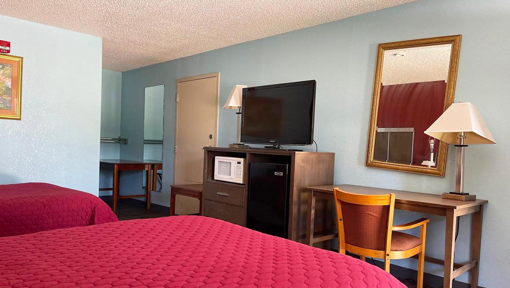 Mayfair Inn ウィリアムストン エクステリア 写真